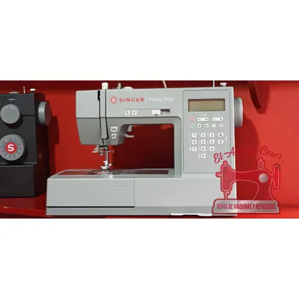 Máquina de Coser Singer Heavy Duty HD 6705C